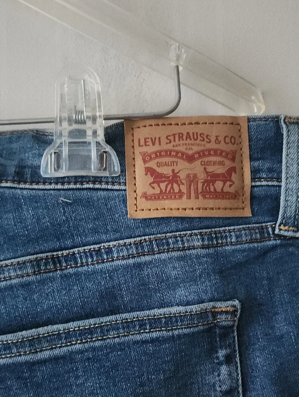 Levi's Women's Dark Blue Stretch Jeggings